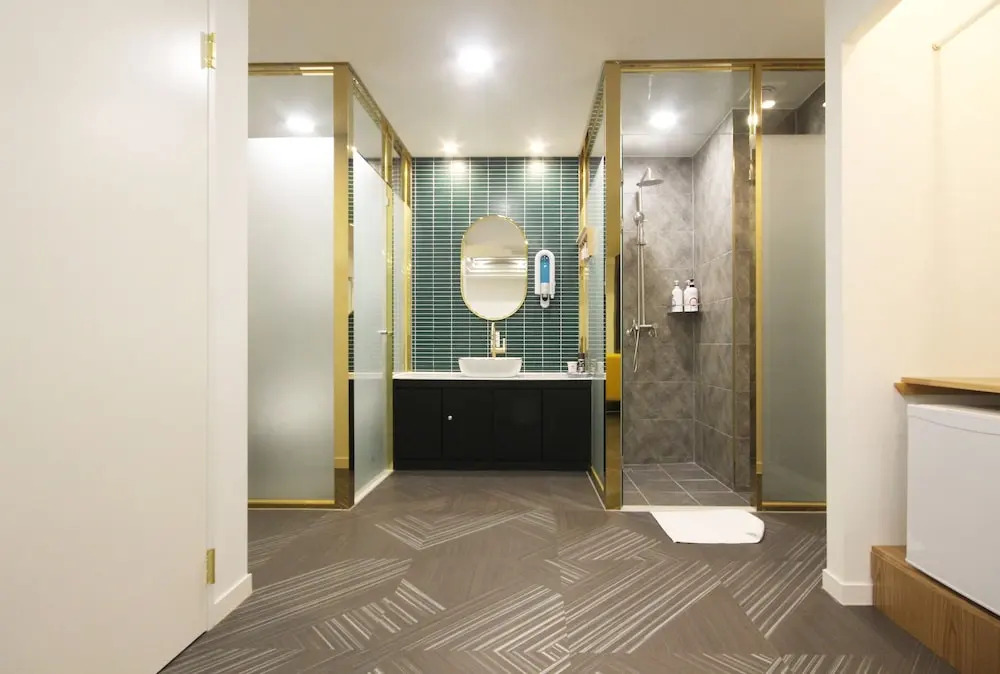 Amare Hotel