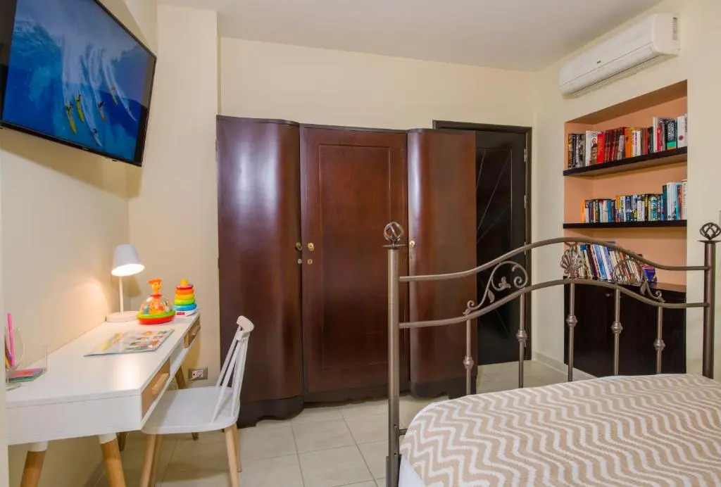 Manolia Dream Apartment 3-bedrooms 30m to the beach