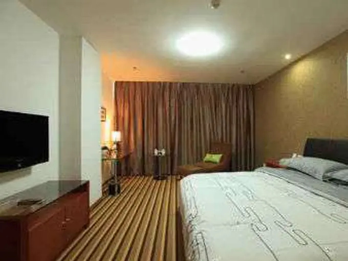 Super 8 by Wyndham Xian Railway Station