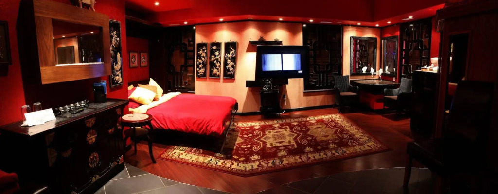 Mariaggi's Theme Suite Hotel & Spa