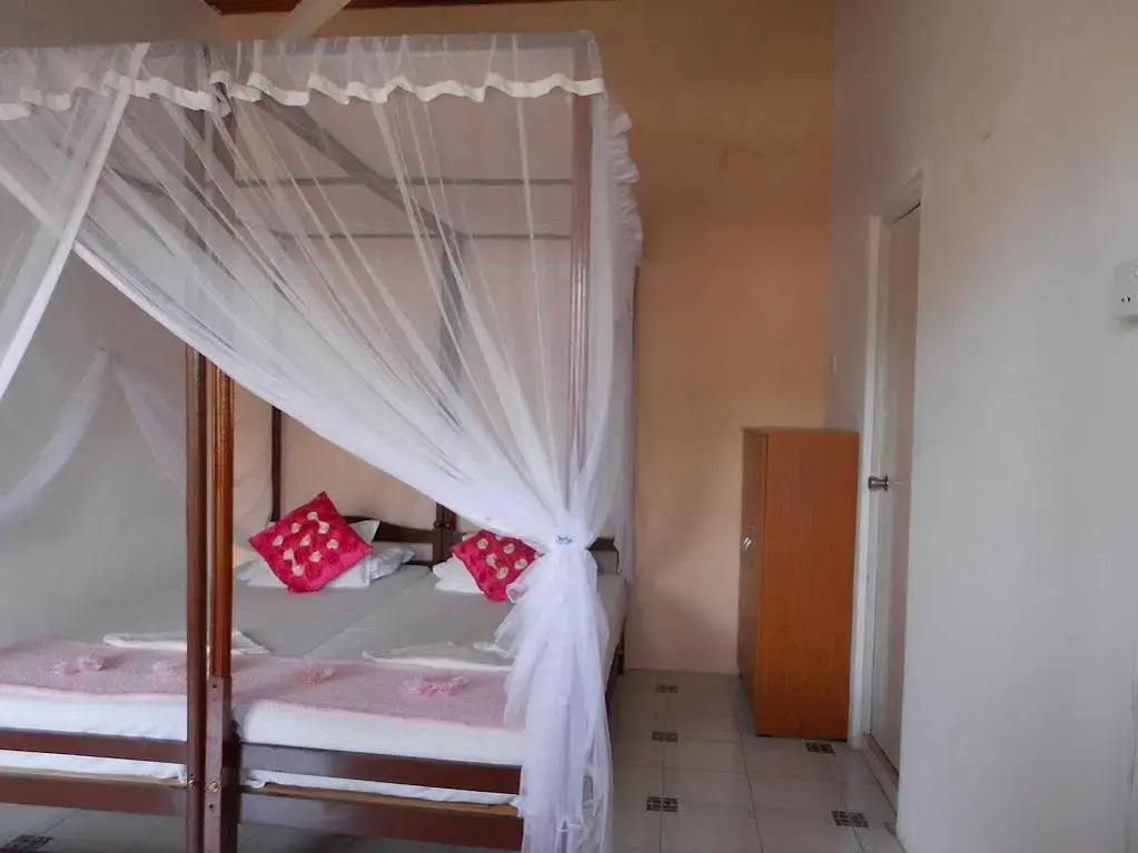 Wijenayakes - Beach Haven Guest House - Galle Fort
