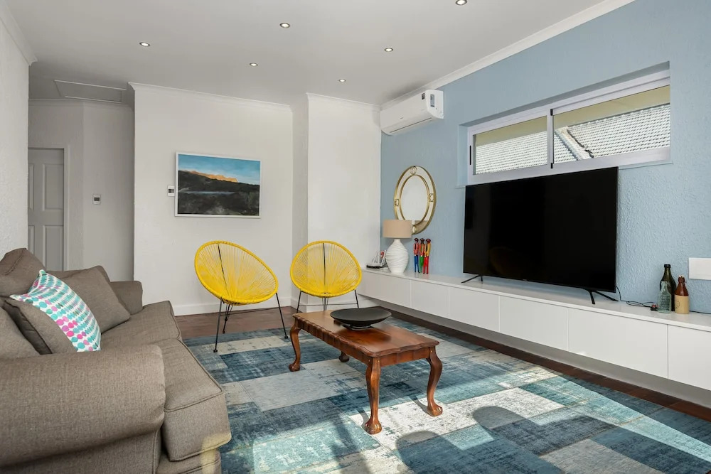 Jagar Court 8