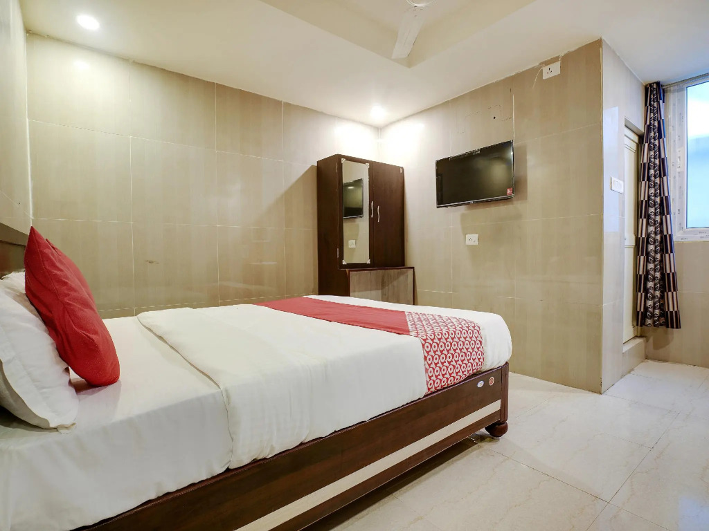 OYO Flagship 46788 Balaji Residency