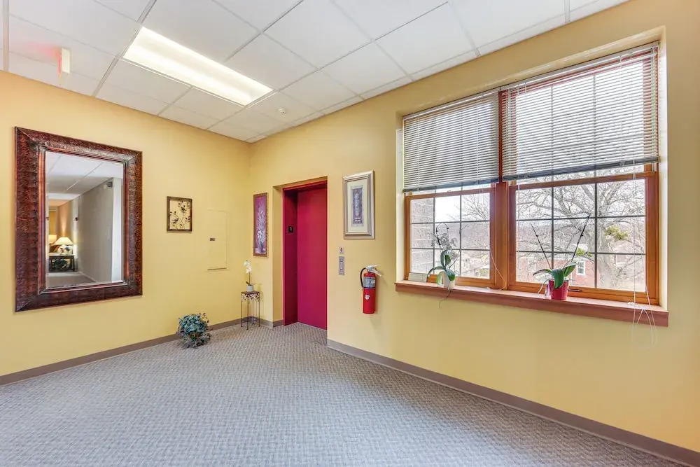 1 Mi to Allegheny River: New Kensington Studio!