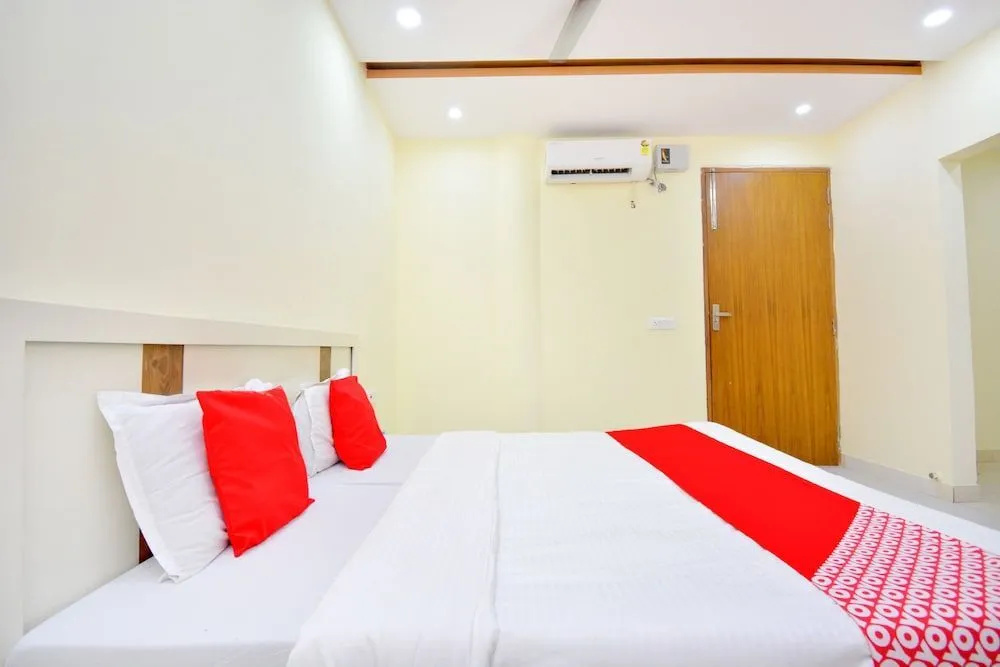 Vij Guest House by OYO Rooms