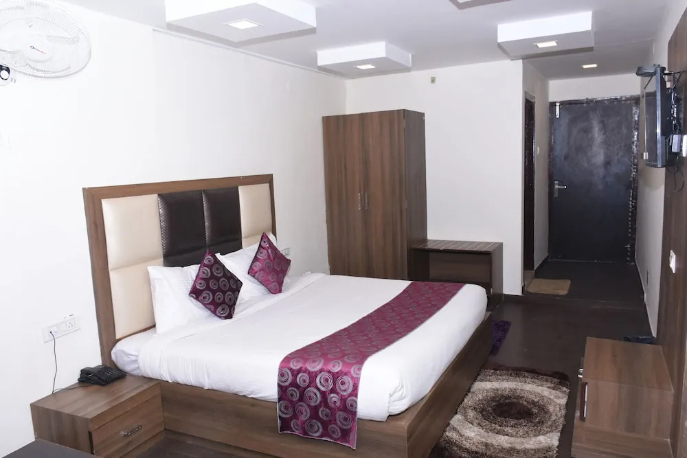 Aanantham Country Resort