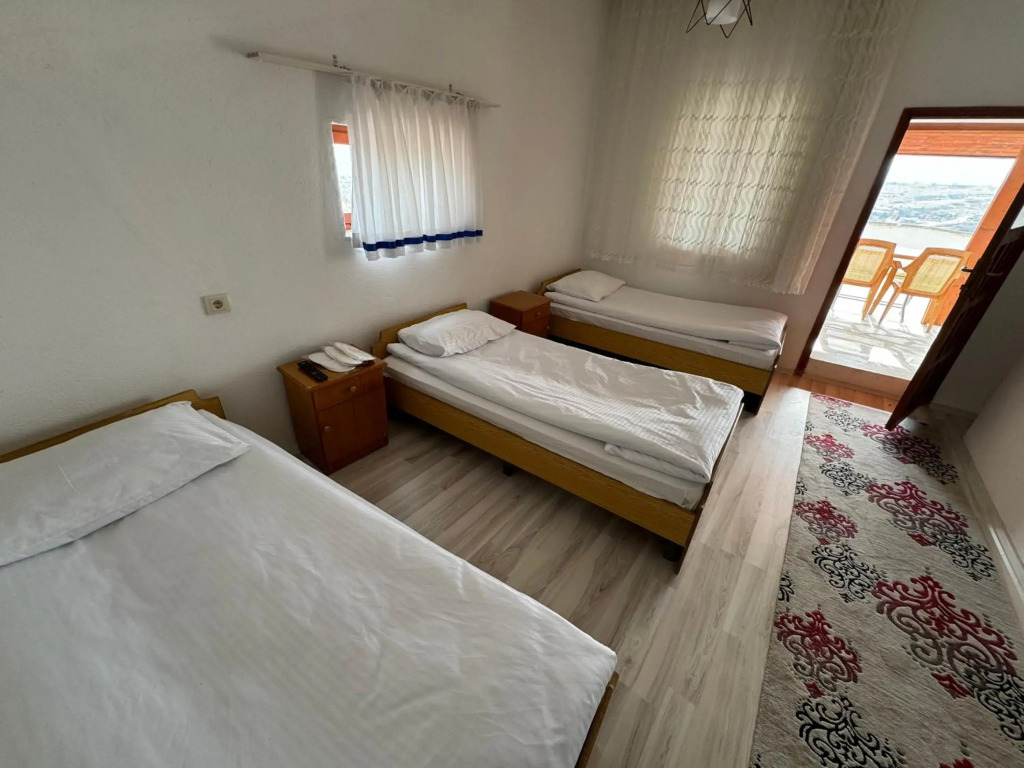 Gumus Hotel