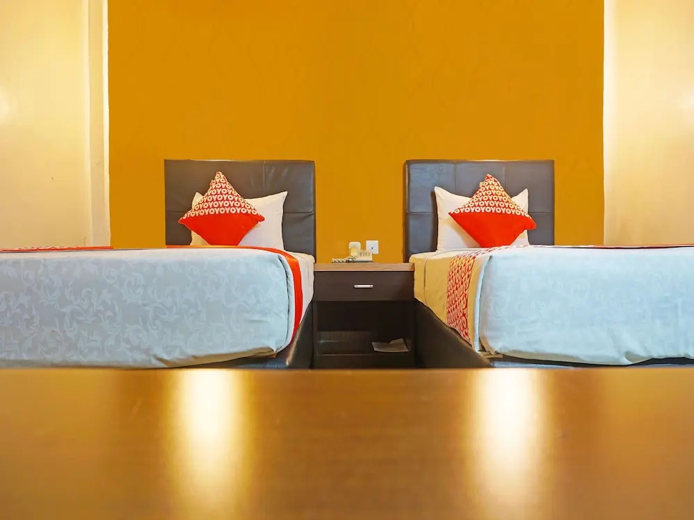 RedDoorz Plus at Grand Populer Hotel Makassar