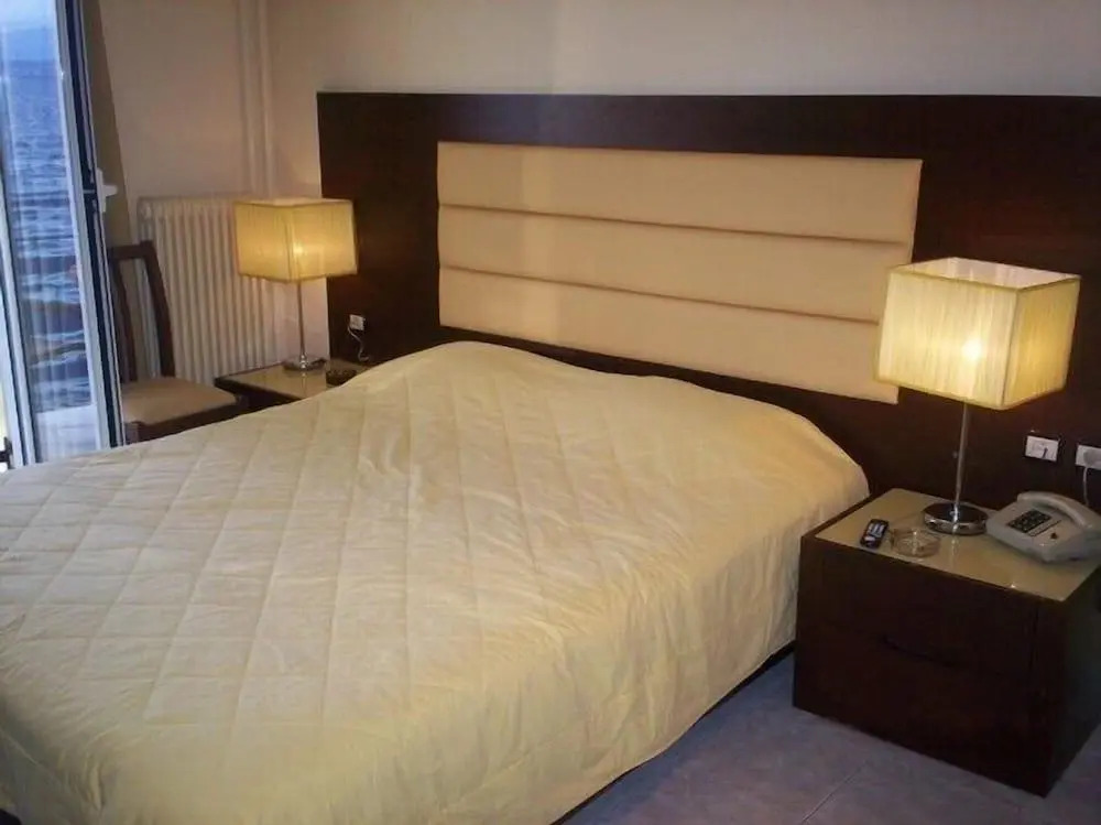 Hotel Lefkadi