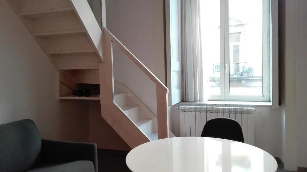 Piano Nobile by Napoliapartments