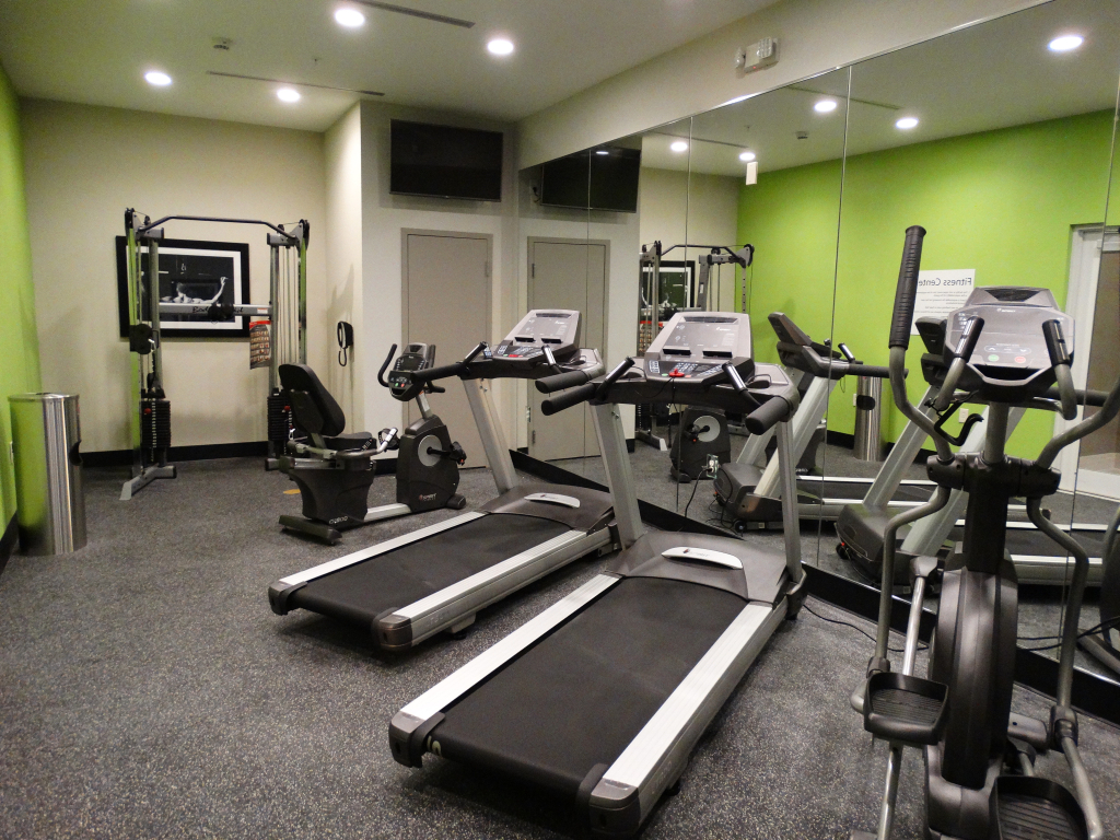 Holiday Inn Hotel And Suites Covington
