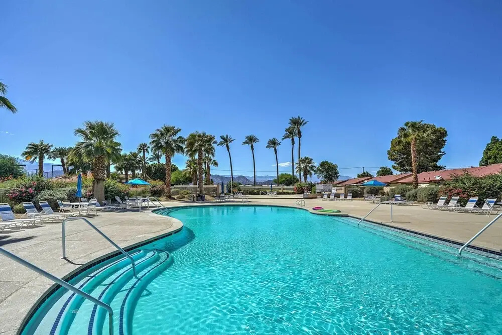 Indio Casita: 2 Mi to Coachella & Stage Coach!