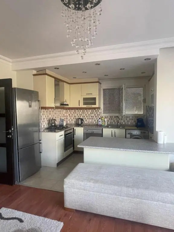 Only 5 minutes walking Konyaalti Beach 2+1 flat