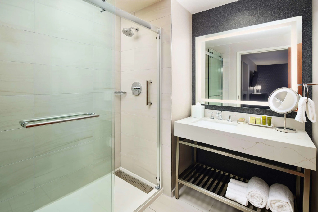Hilton Charlotte Airport Hotel
