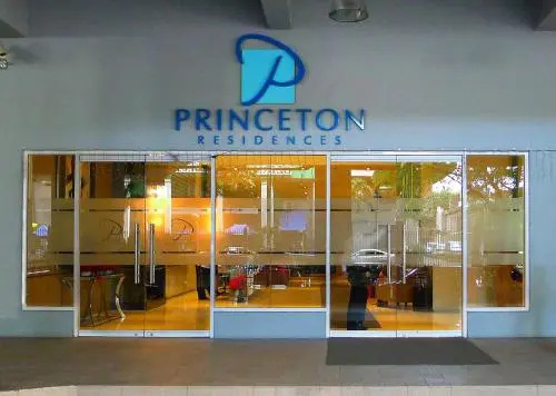 JR Studio Luxe 1824 at Princeton Residences