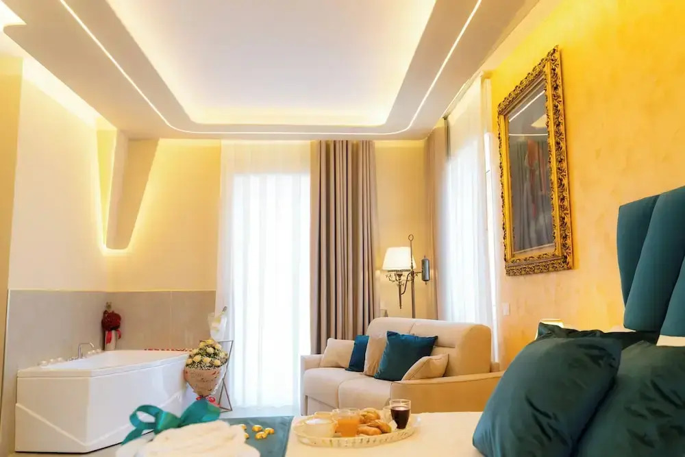 Partenopes House