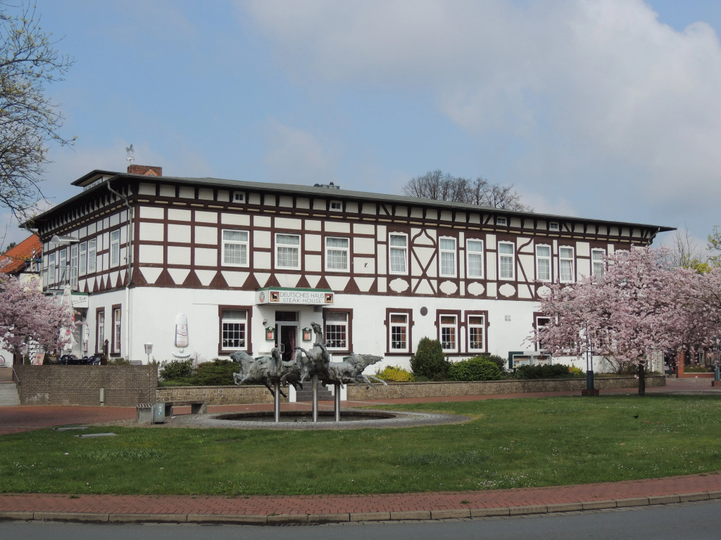 Hotel DH -Deutsches Haus