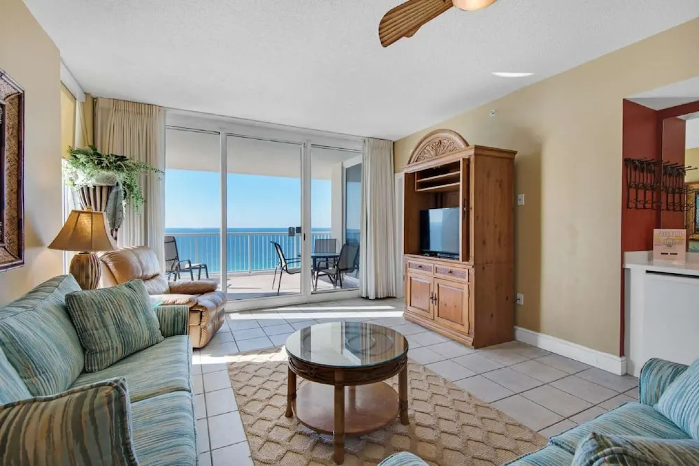 Majestic Beach Resort Tower II, 3 Bedroom Apartment