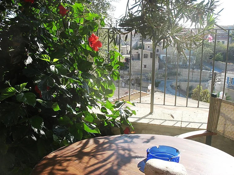 Mespilo House