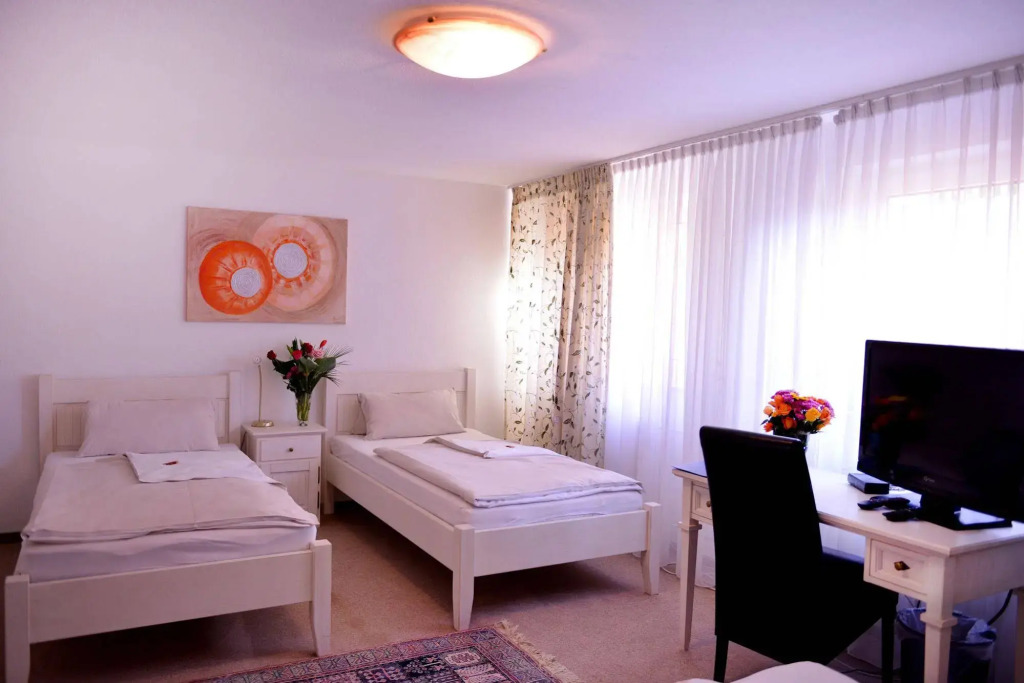 Alpha Hotel Garni