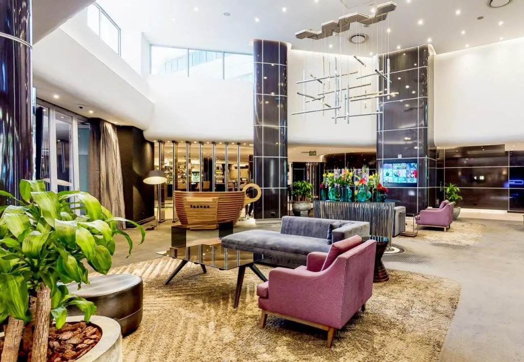 The Maslow Hotel, Sandton