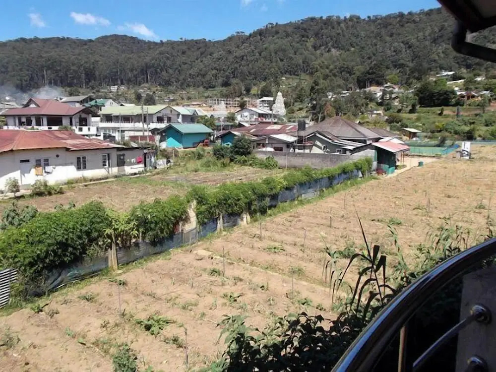 Thuvaraga Inn
