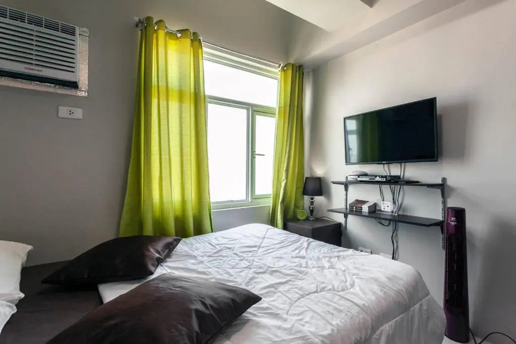 Yong's Place at Vista Residences Taft