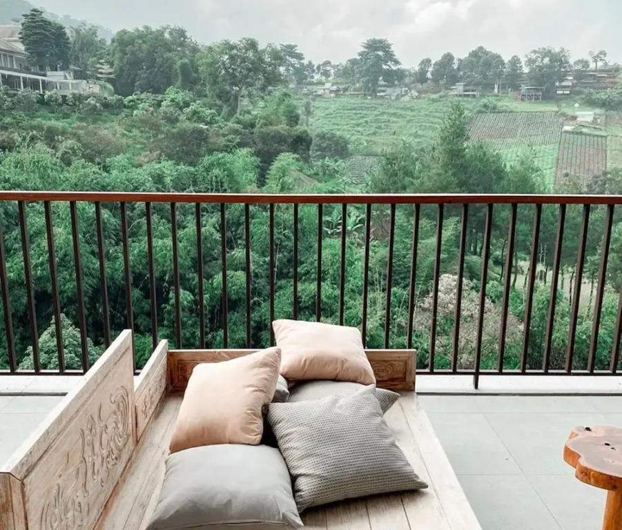 Kamala Plantation View Villa 10 bedrooms with a private Infinity pool