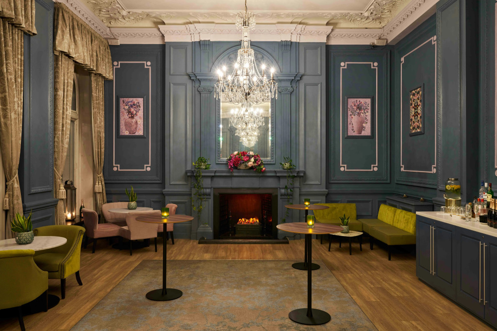 Отель The Clermont London, Victoria