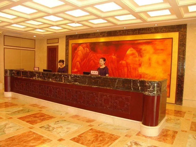 Huaneng & Cyts Holiday