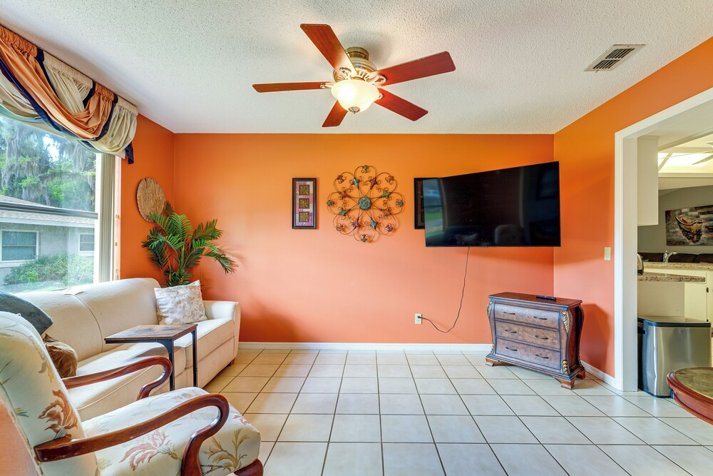 Waterfront Deck & Private Dock! Rainbow River Home
