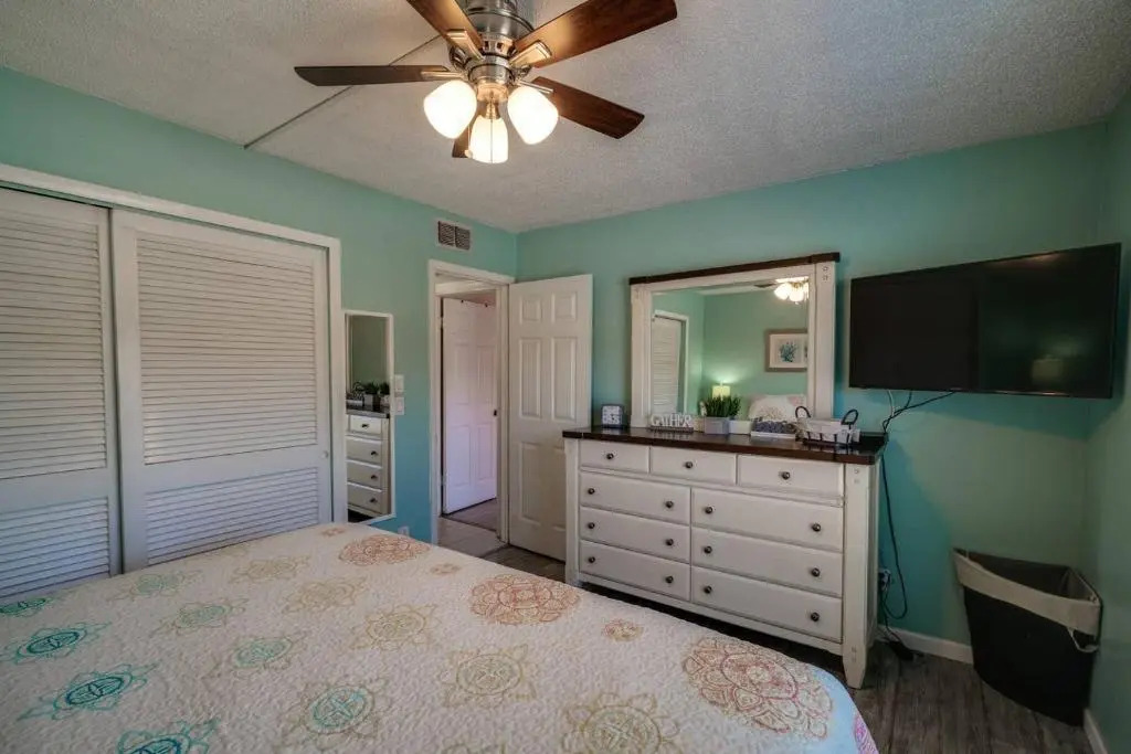 Sea Club Condo #37