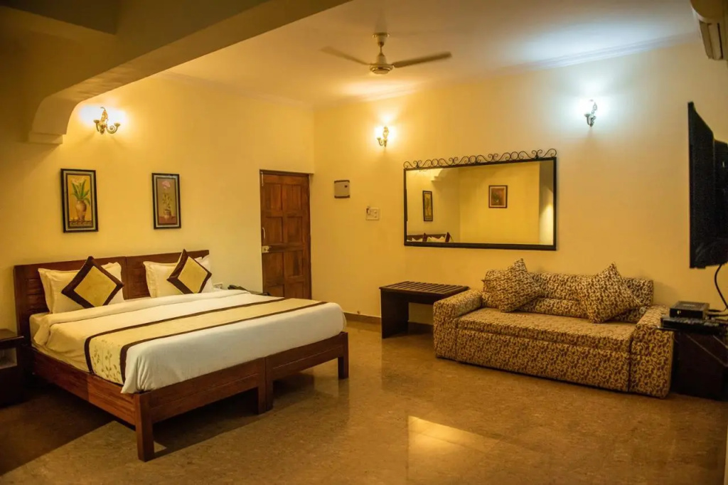 Hotel Maitri Sweet Living