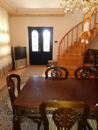 Qeto's Home