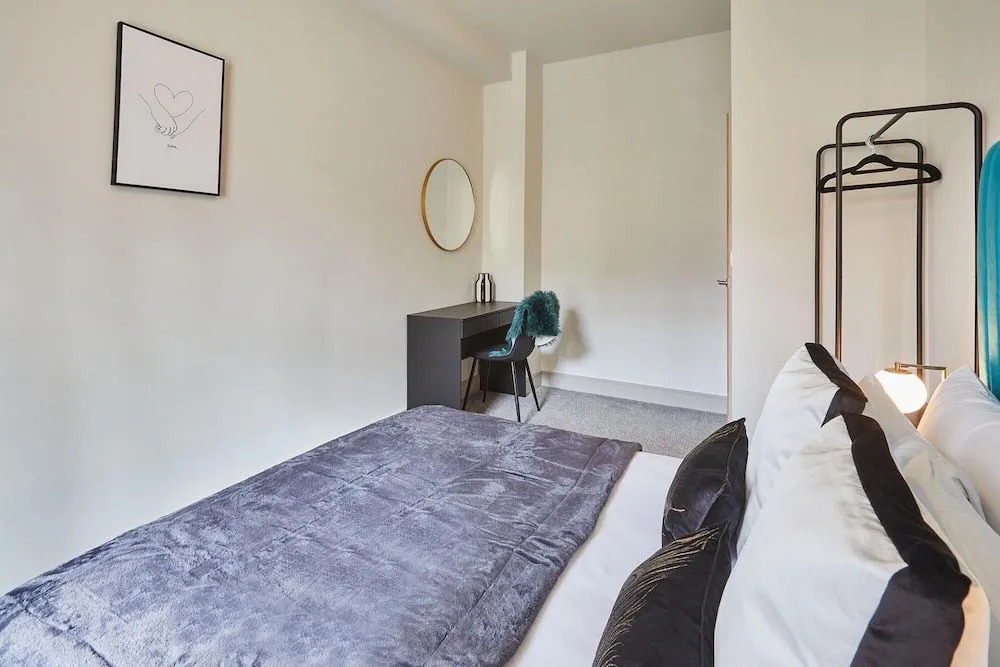 Host Stay Maritime