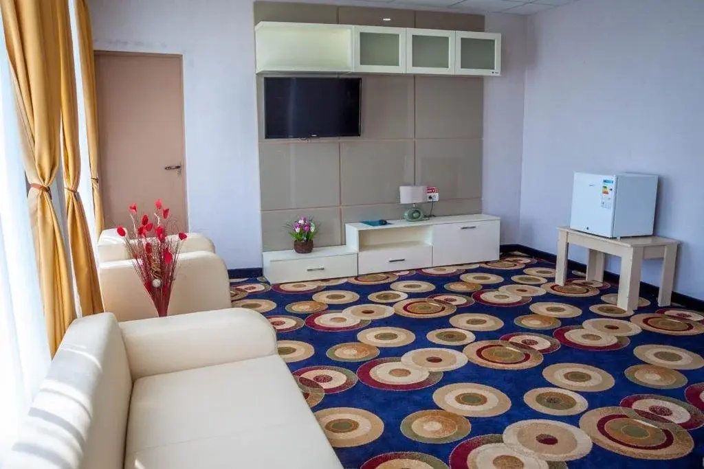 Hotel Plutitor Bella Marina Baltenii de Sus - Sulina