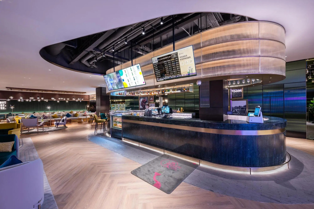 Manxin Shanghai Hongqiao Hub National Exhibition Center Hotel