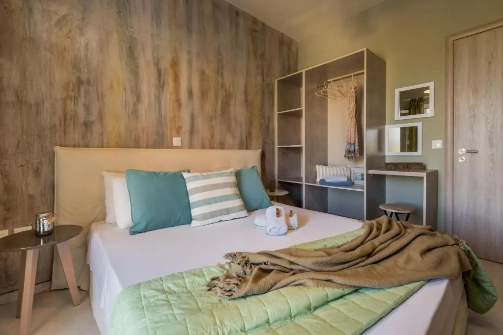 Astarte Villas - Asante 5 Bedroom Villa with Private Pool