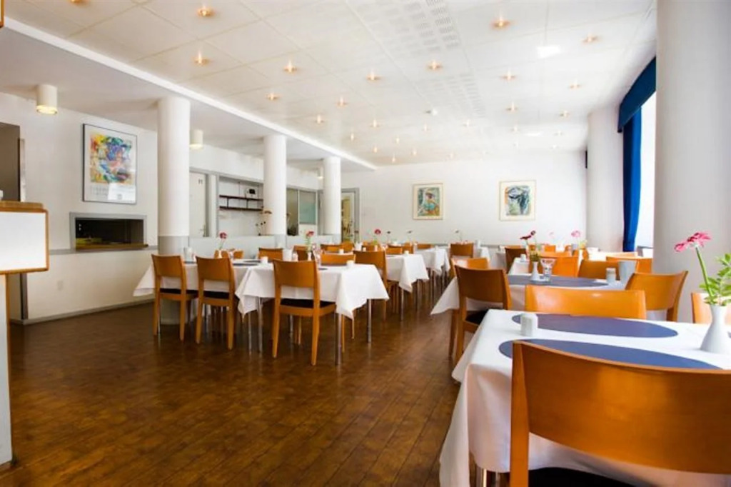 Hotel Maritime