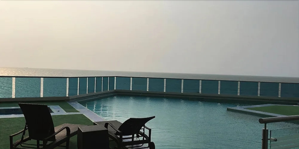 Apartamentos Frente Al Mar Cartagena Edificio Infinito