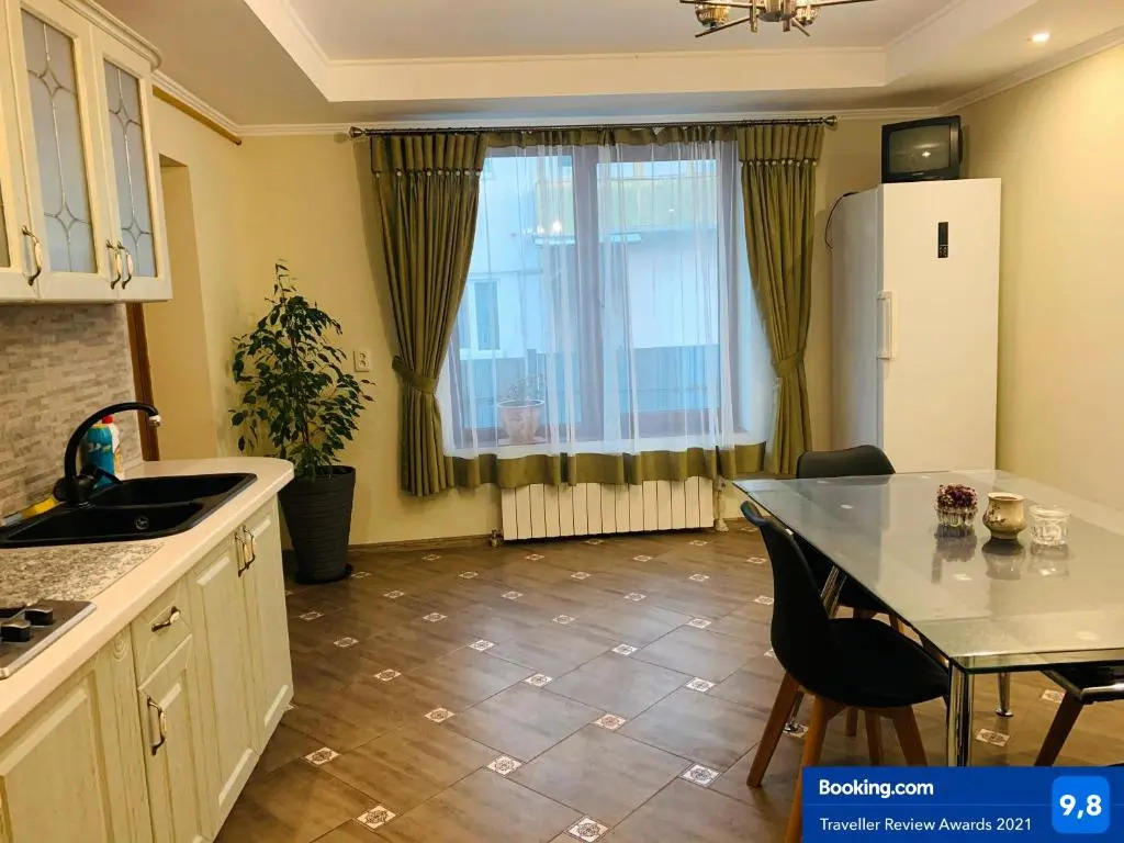 Зелений Дім - ViriDi House