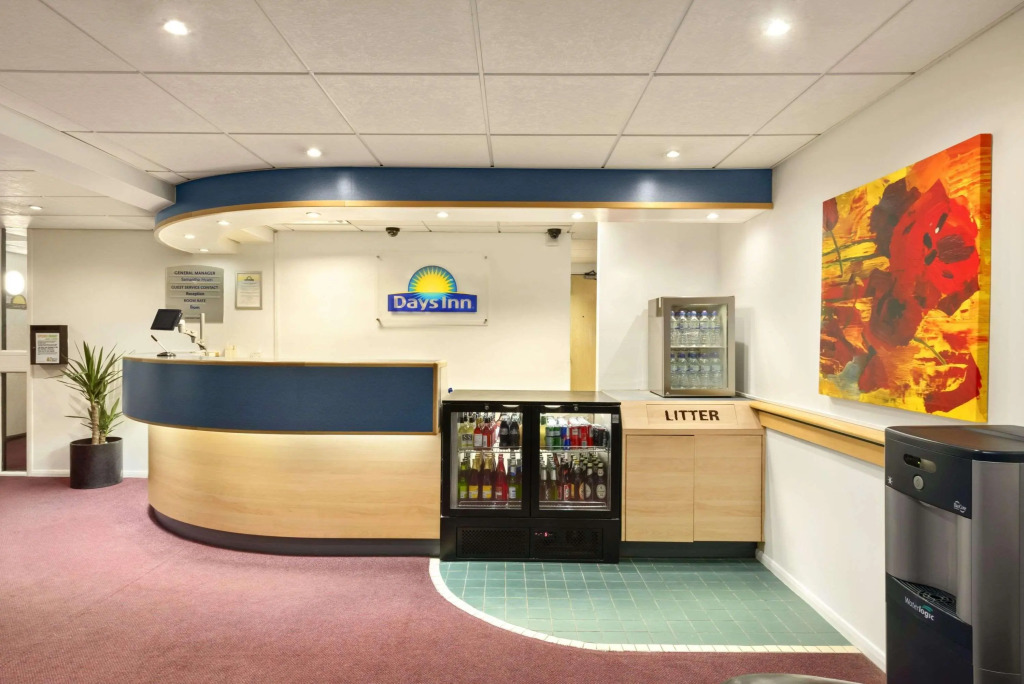 Days Inn Hotel Fleet