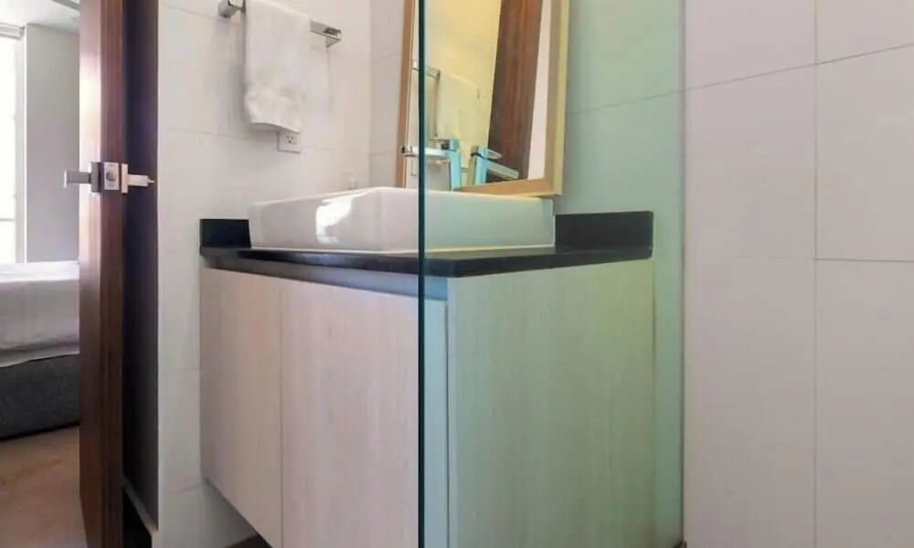 New 1 Br Unit 2 Min From Beach - Pool - King Bed