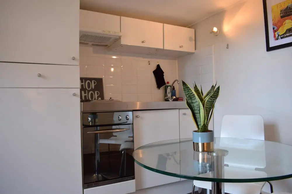 1 Bedroom Flat in Notting Hill With Mezzanine