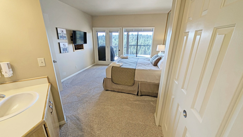 Mt Bachelor Village 324 A SR