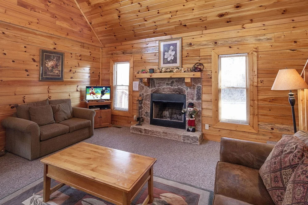 Precious Memories by Heritage Cabin Rentals