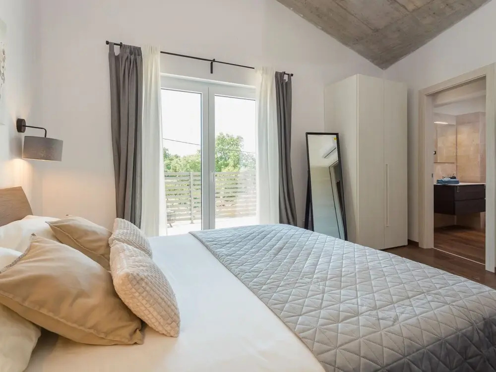 Villa Leonardo Vr Naveri