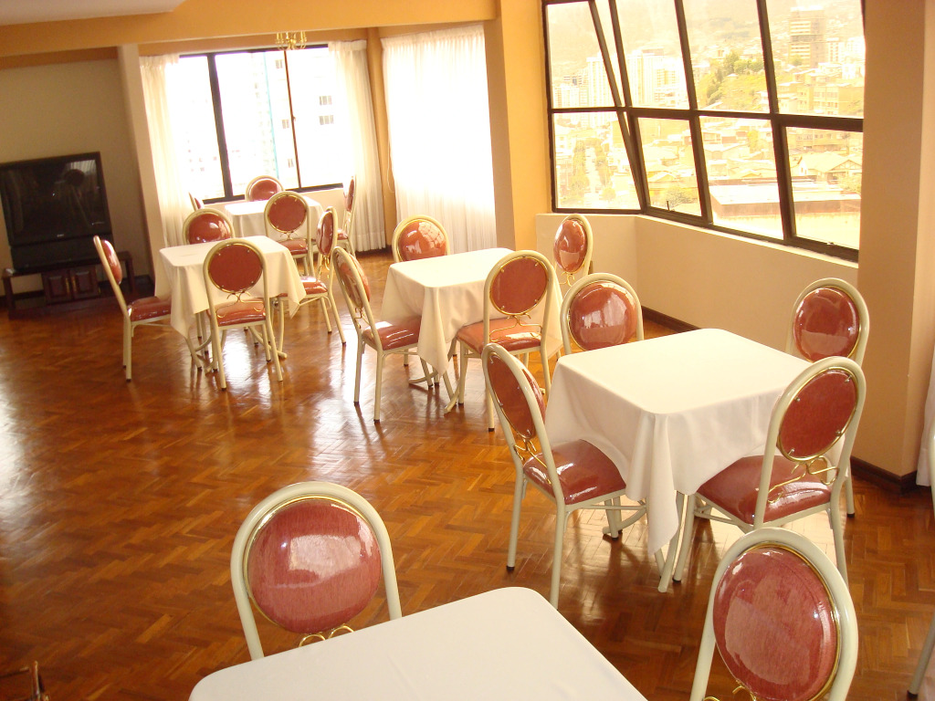 Elegance Hotel
