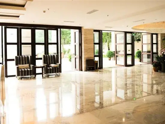 Four Seasons Scenic Hotel (Mianyang High-Speed Railway Station)