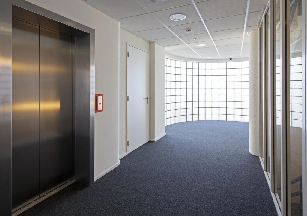 easyHotel The Hague City Centre